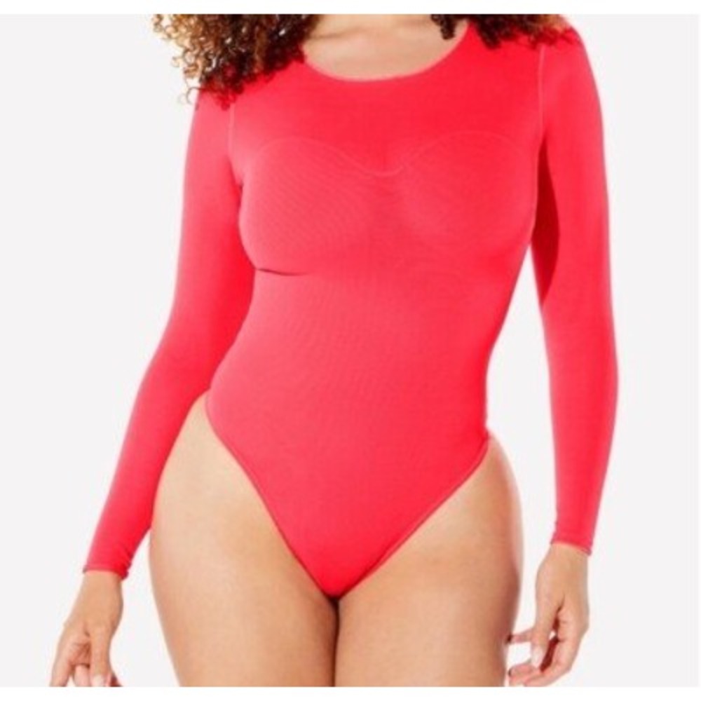 Yitty NWT Mesh Me Smoothing‎ Long Sleeve Thong Bodysuit Coral Red Shapewear M
